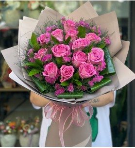 13 Pembe Güllü Buket